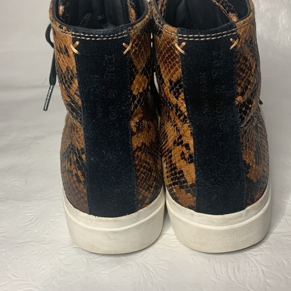 Rag‎ & Bone Army Snake-Print High Top Sneakers - Picture 4 of 9